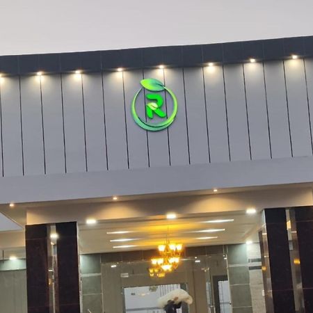 Royal Green Celebrate In Style Сахаранпур Екстериор снимка