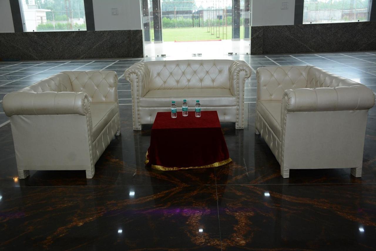 Royal Green Celebrate In Style Сахаранпур Екстериор снимка